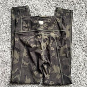 Vuori leggings size S Small